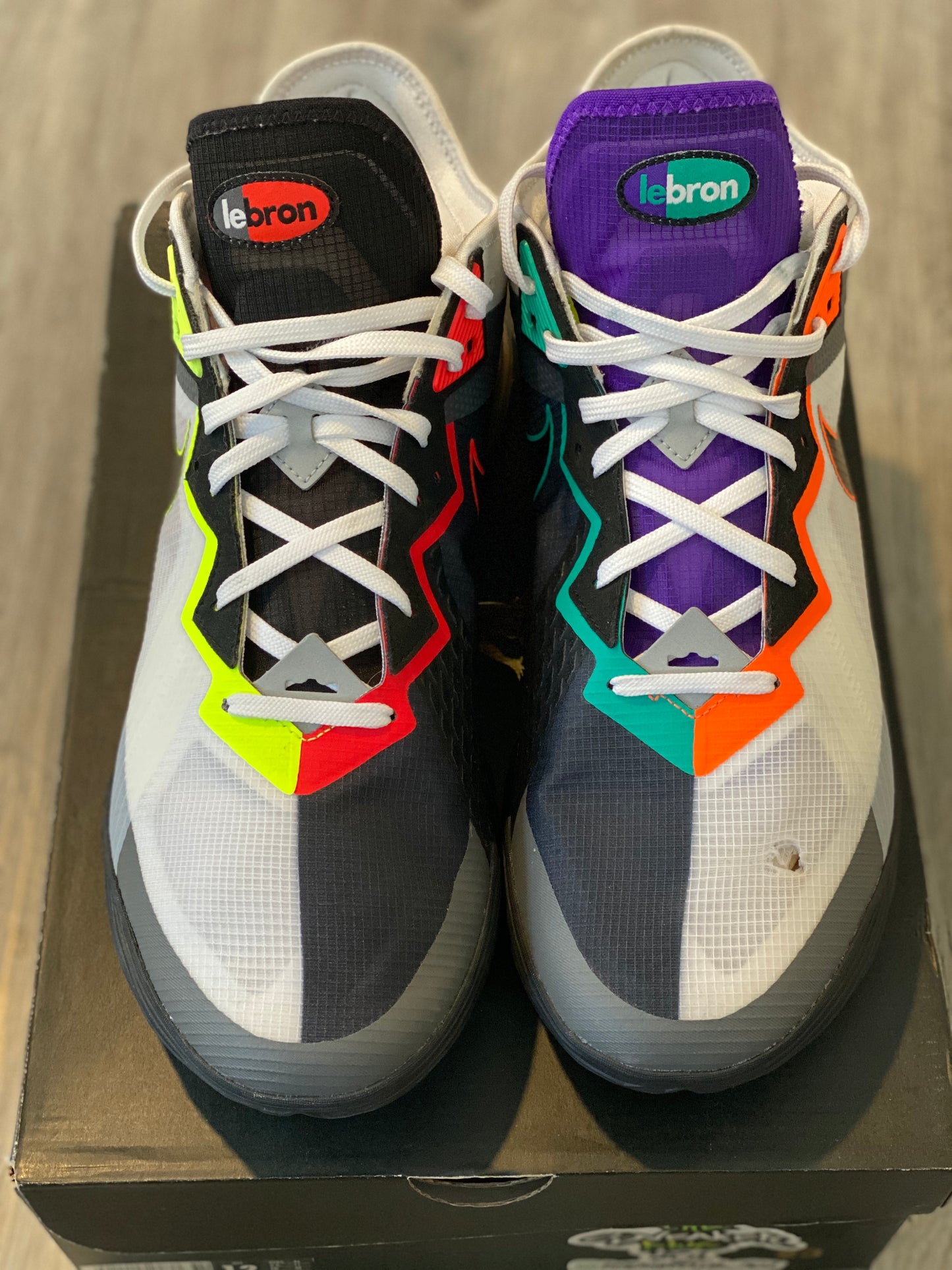 LeBron 18 Air Greedy SZ 13 Worn Once (defect)