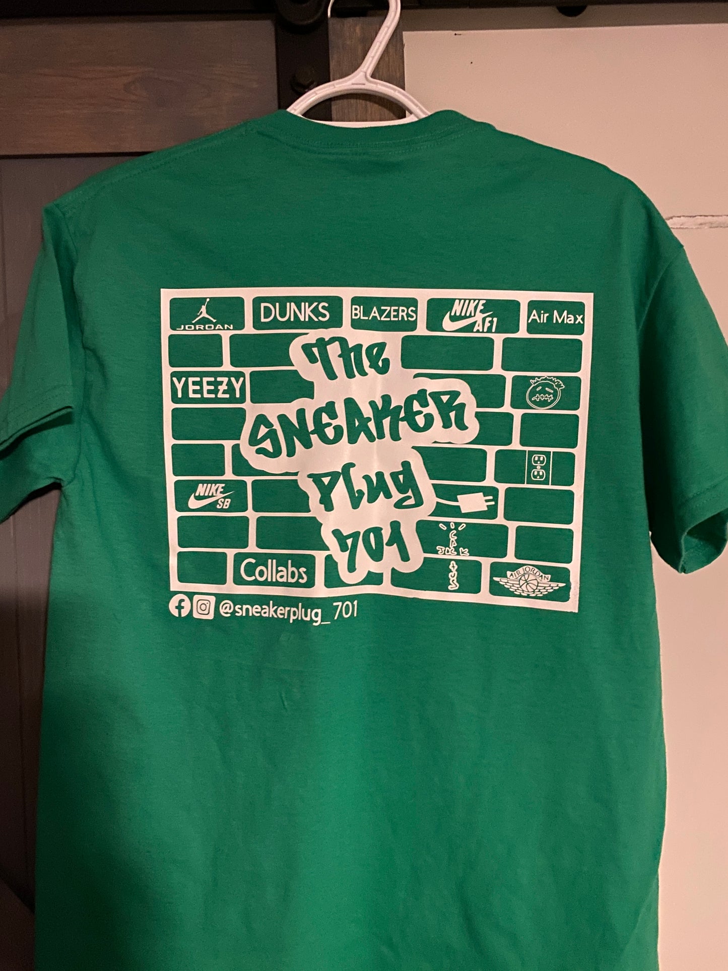 Sneaker Plug 701 TShirt New