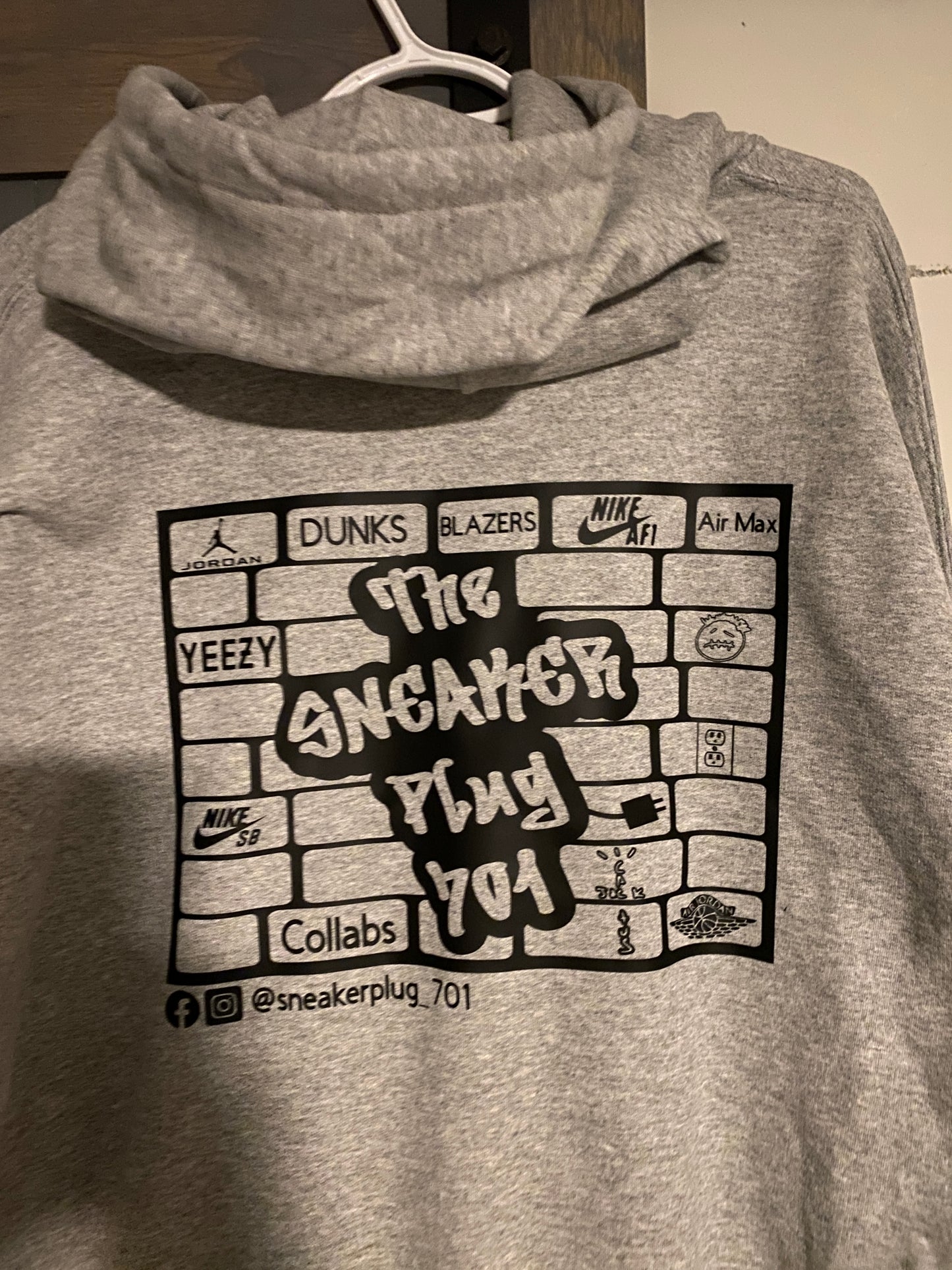 Gray Sneaker Plug 701 Hoodie New
