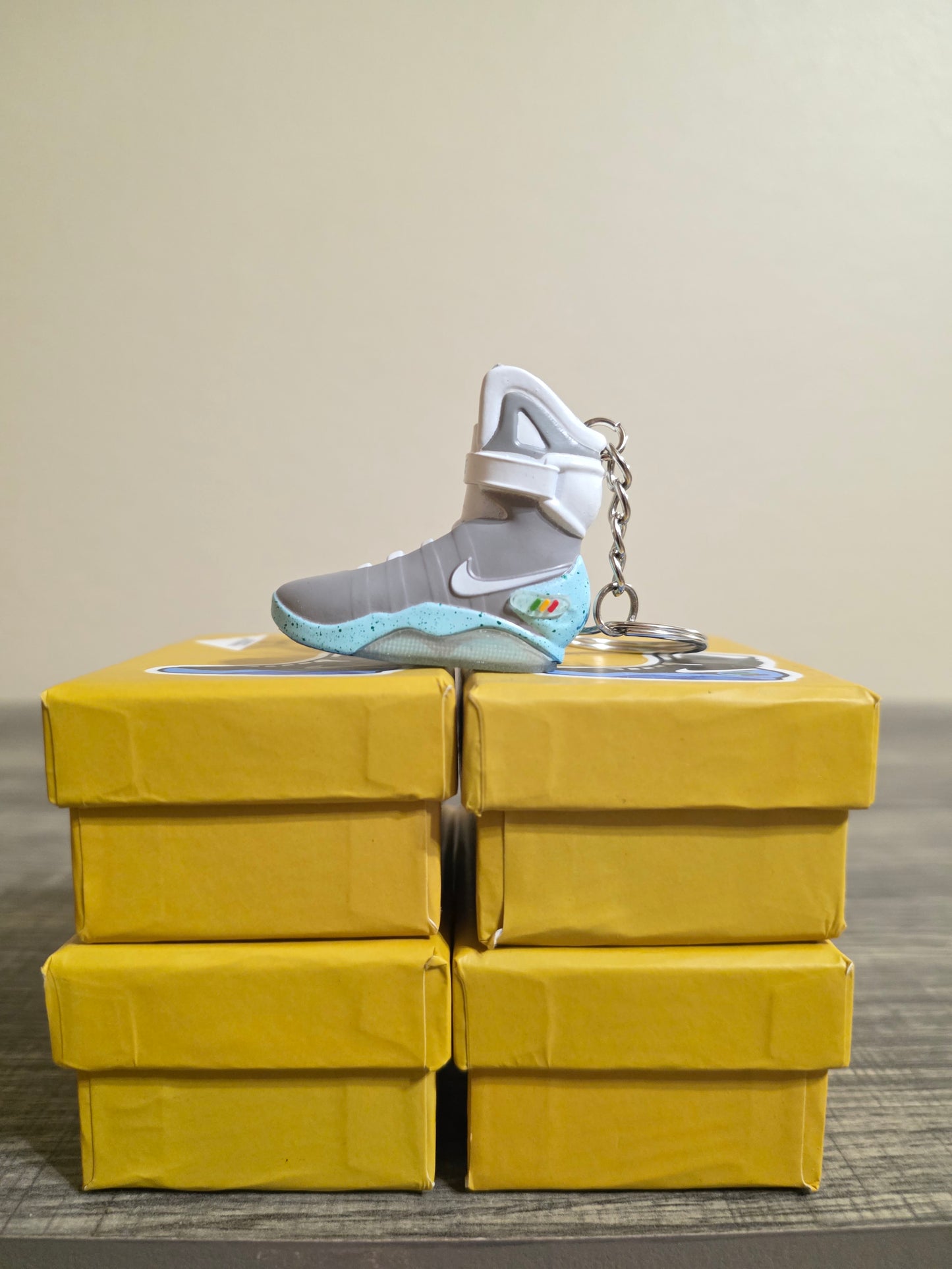 Nike Ar Mag Mini Sneaker Keychain