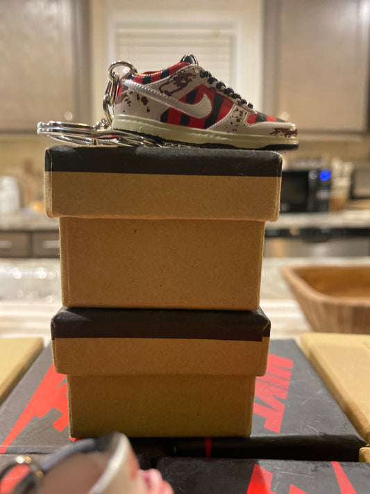 Freddie Krueger SB Dunk Low 3D Sneaker Keychain with Box