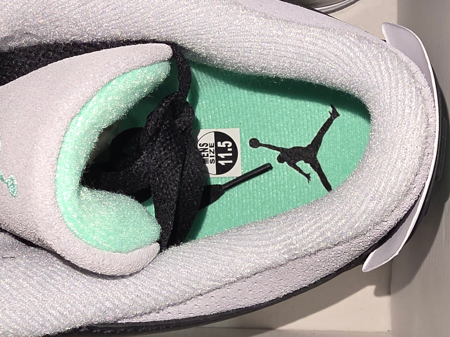 Jordan 3 Green Glow SZ 11.5M DS