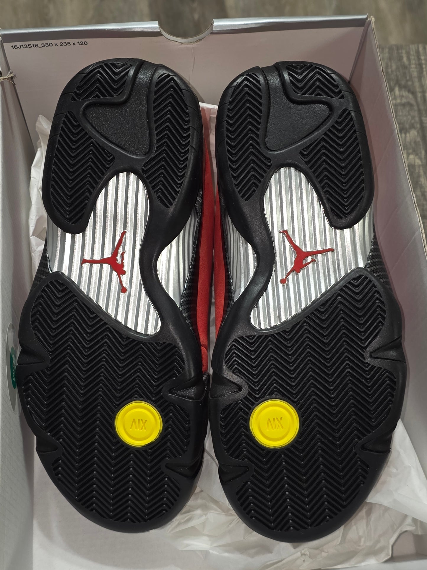 Jordan 14 Ferrari SZ 7M/8.5W DS