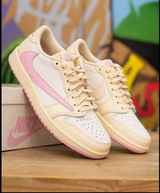 Travis Scott Shy Pink Jordan 1 Low SZ 11M DS OG All