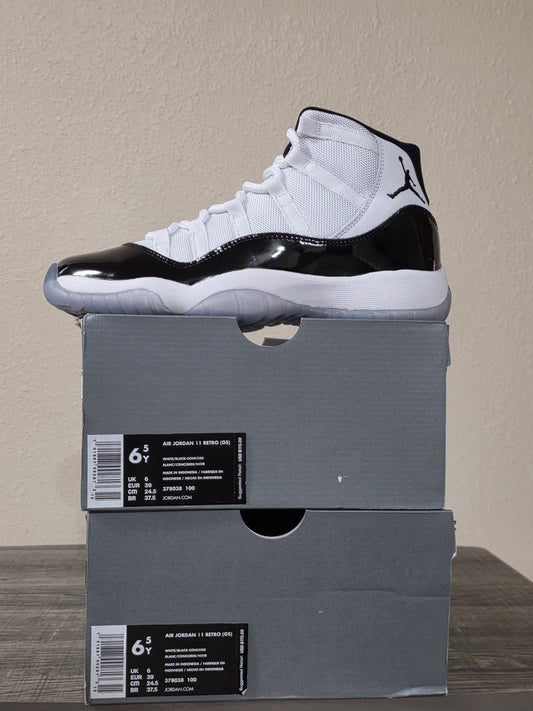 Jordan 11 Concord DS SZ 6.5Y/8W